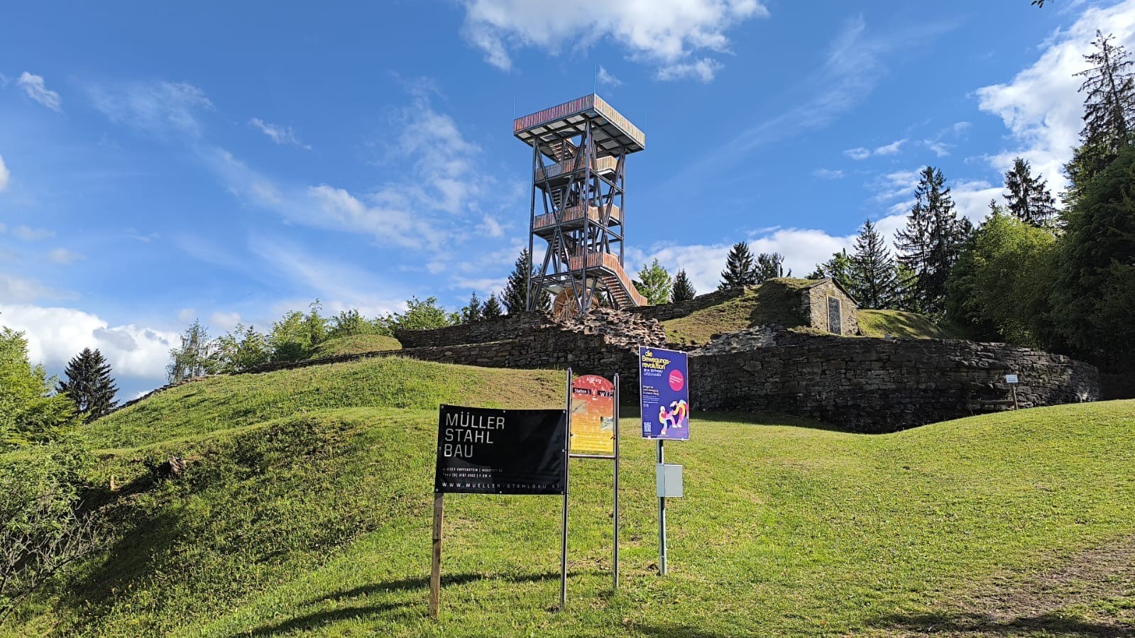 Tour de Steiermark, Deutschlandsberg: Kraftweg zum Aussichtsturm Bad Schwanberg. Foto: Matthias Pirkwieser.
